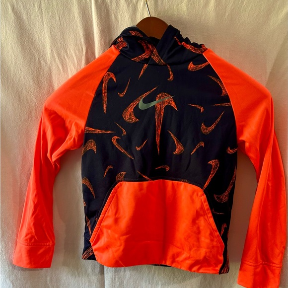 Nike Dri-Fit Kids' S Orange and Navy Kangaroo Pocket Swish Hoodie - Picture 1 of 4